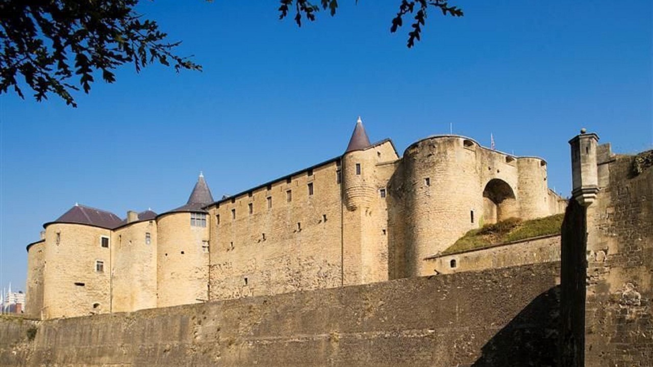 Photo of Outdoor in Sedan