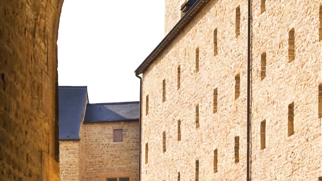 Photo of Outdoor in Sedan