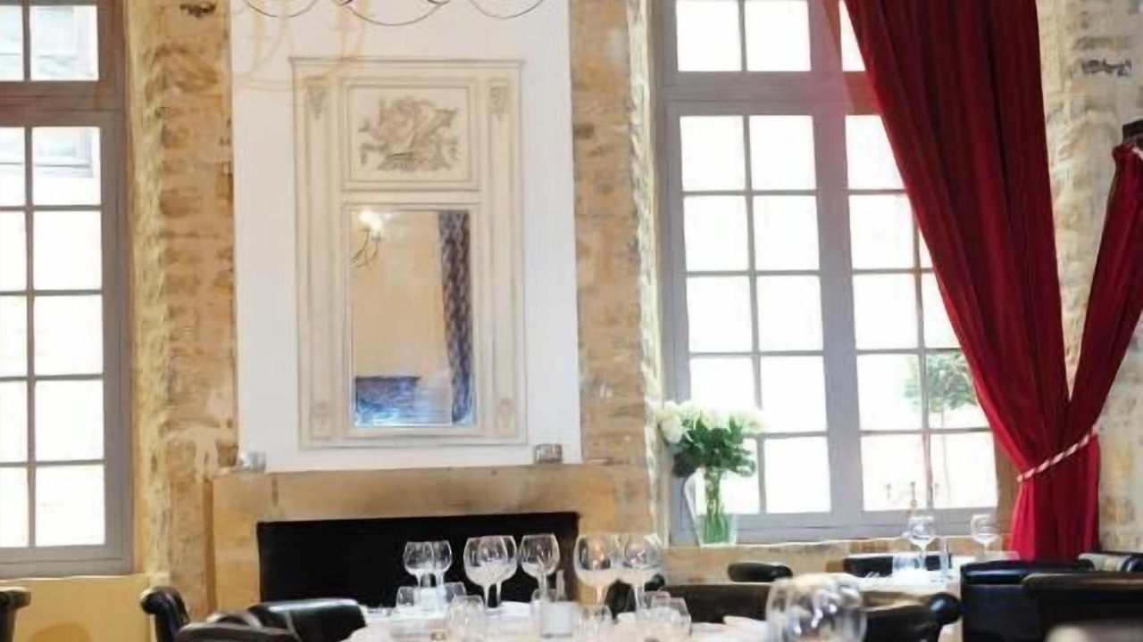 Photo of Others in Sedan