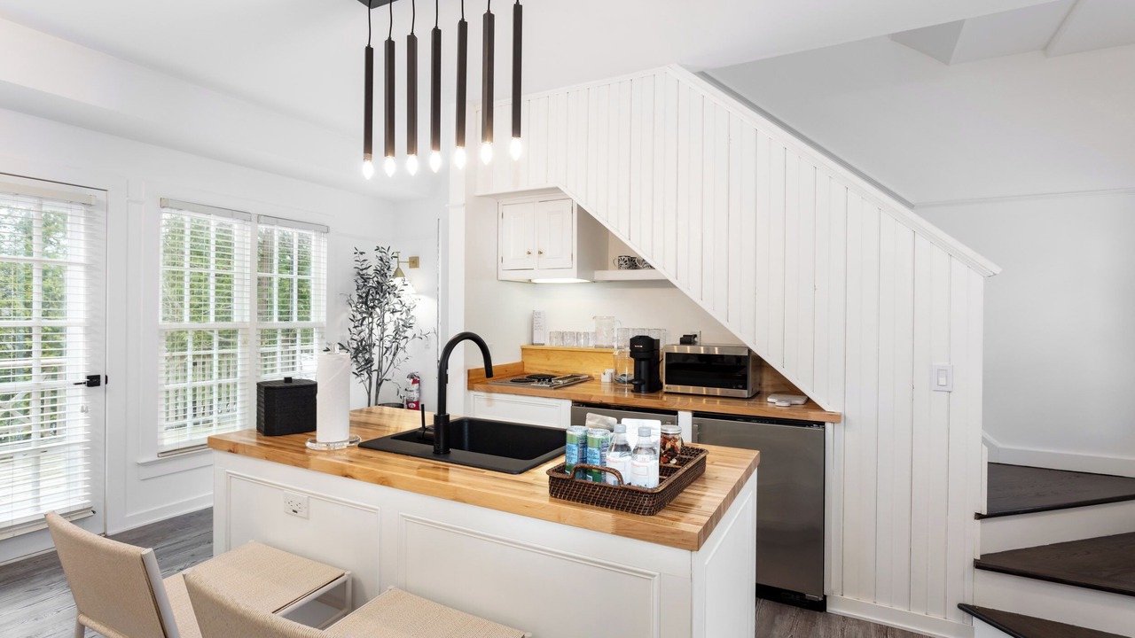 Photo of Others in Springs