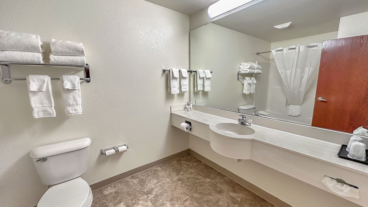 Photo of Bathroom in Estherville