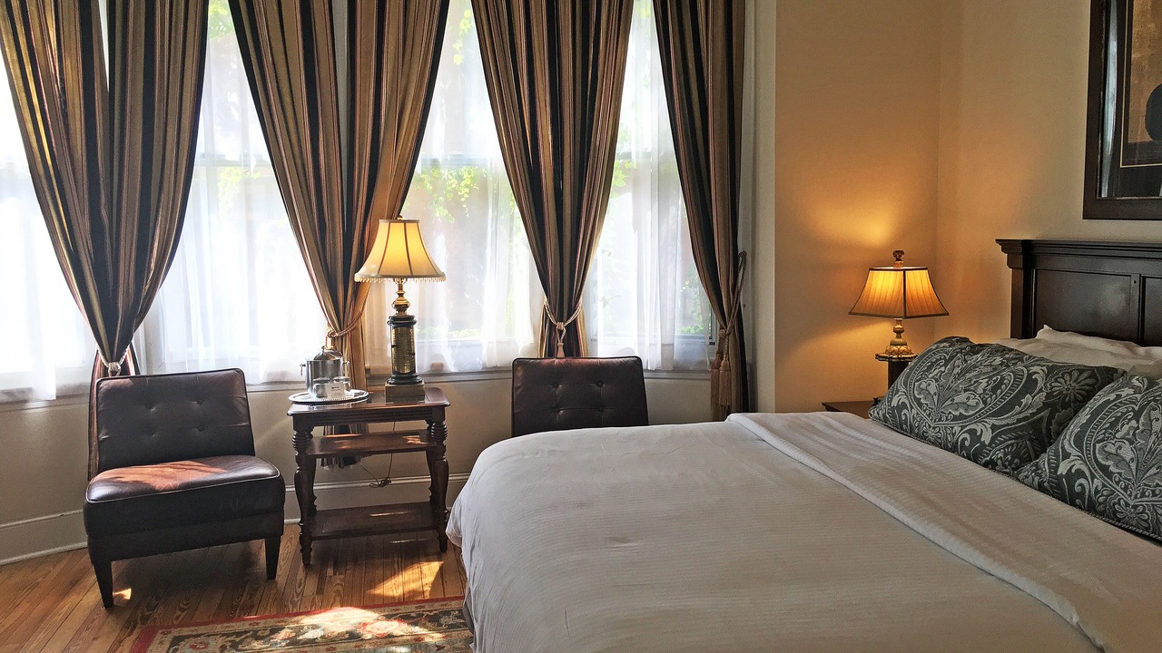 Photo of Bedroom in Washington Square West