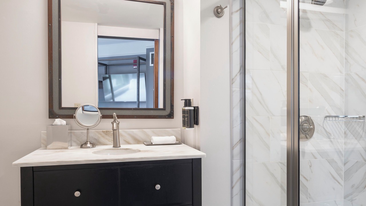 Photo of Others in West End