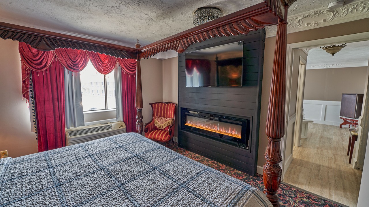 Photo of Bedroom in Main Street Hyannis