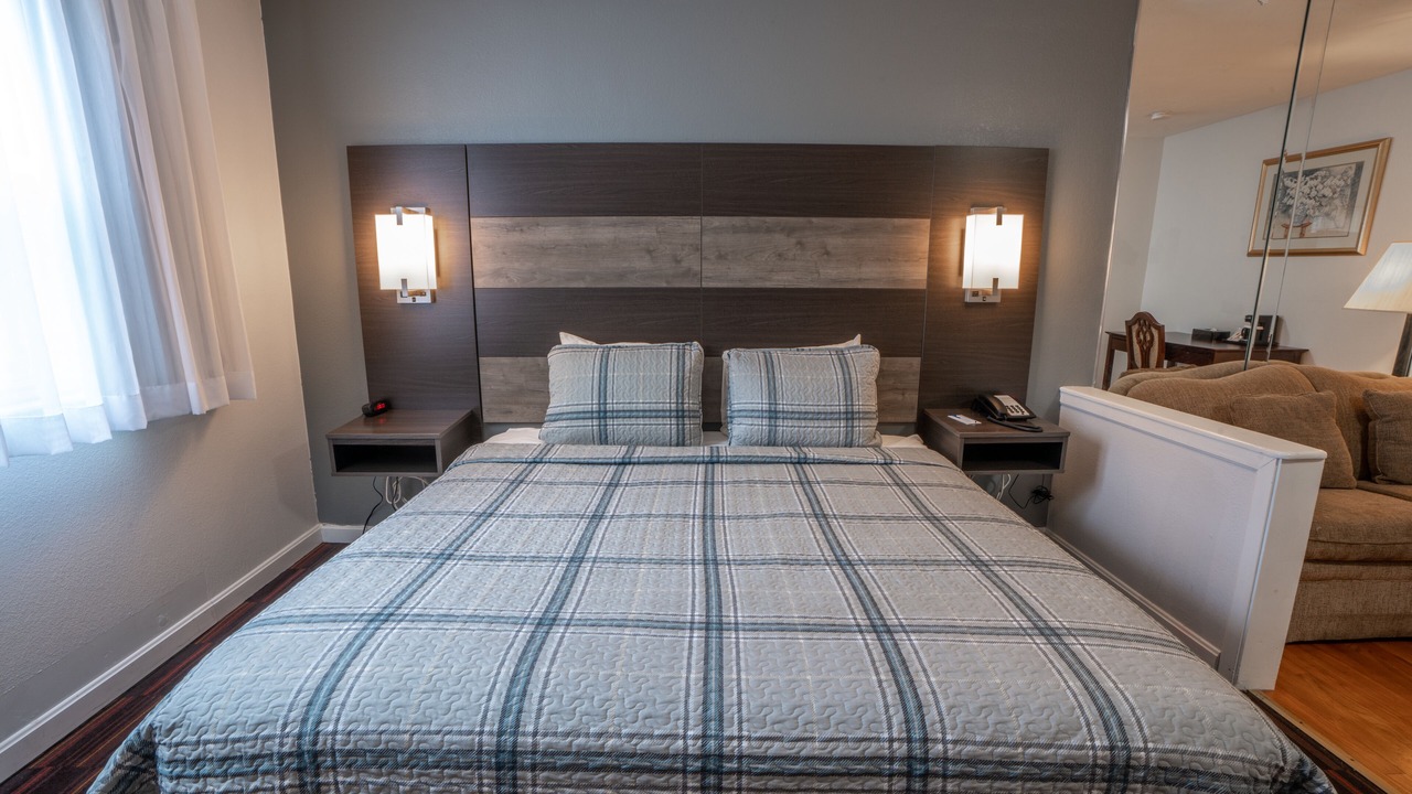 Photo of Bedroom in Main Street Hyannis