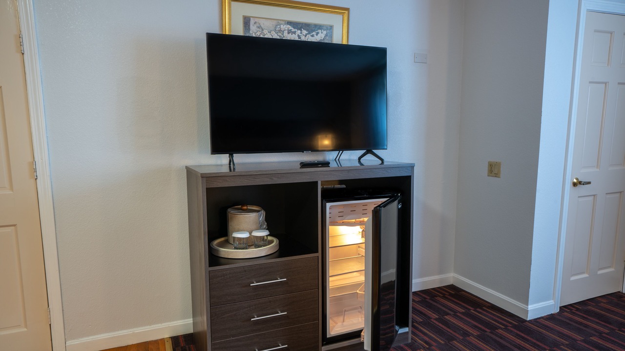 Photo of Bedroom in Main Street Hyannis