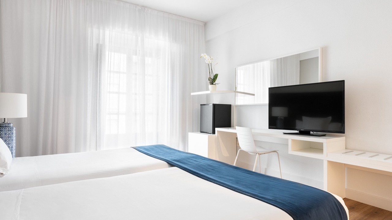Photo of Bedroom in Haro
