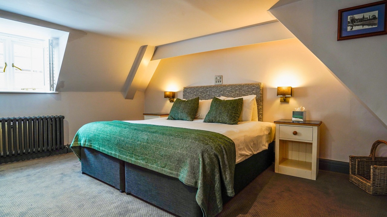 Photo of Others in Buckingham