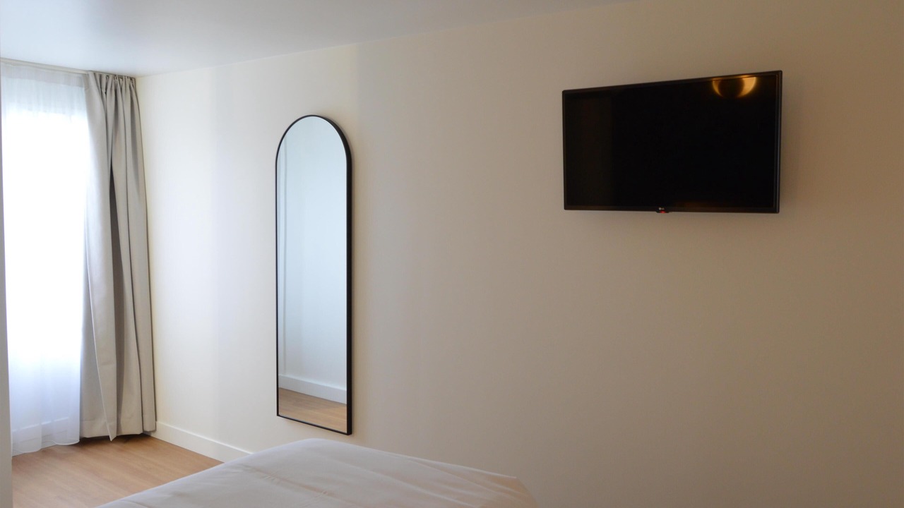 Photo of Bedroom in Argenteuil