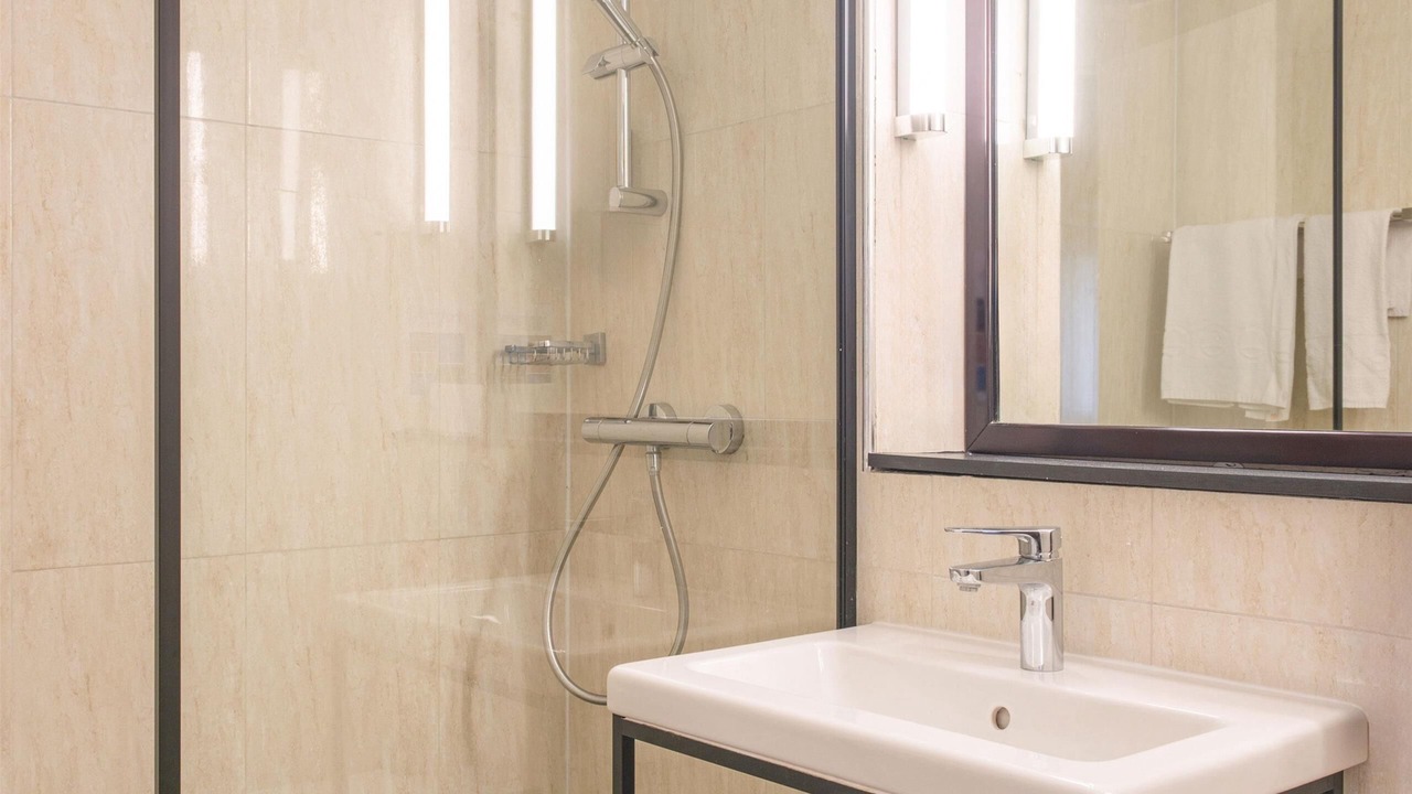 Photo of Bathroom in Argenteuil