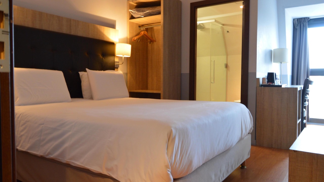 Photo of Bedroom in Argenteuil