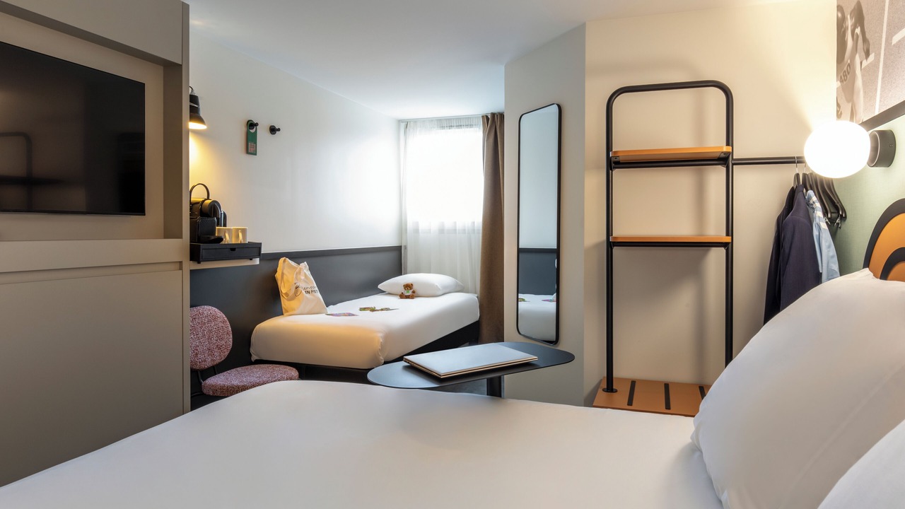 Photo of Bedroom in Colombes