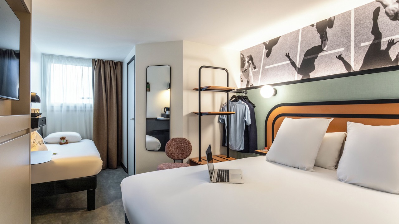 Photo of Bedroom in Colombes