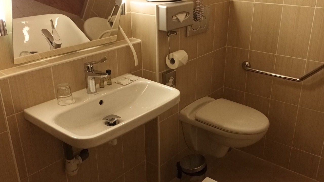 Photo of Bathroom in Cachan