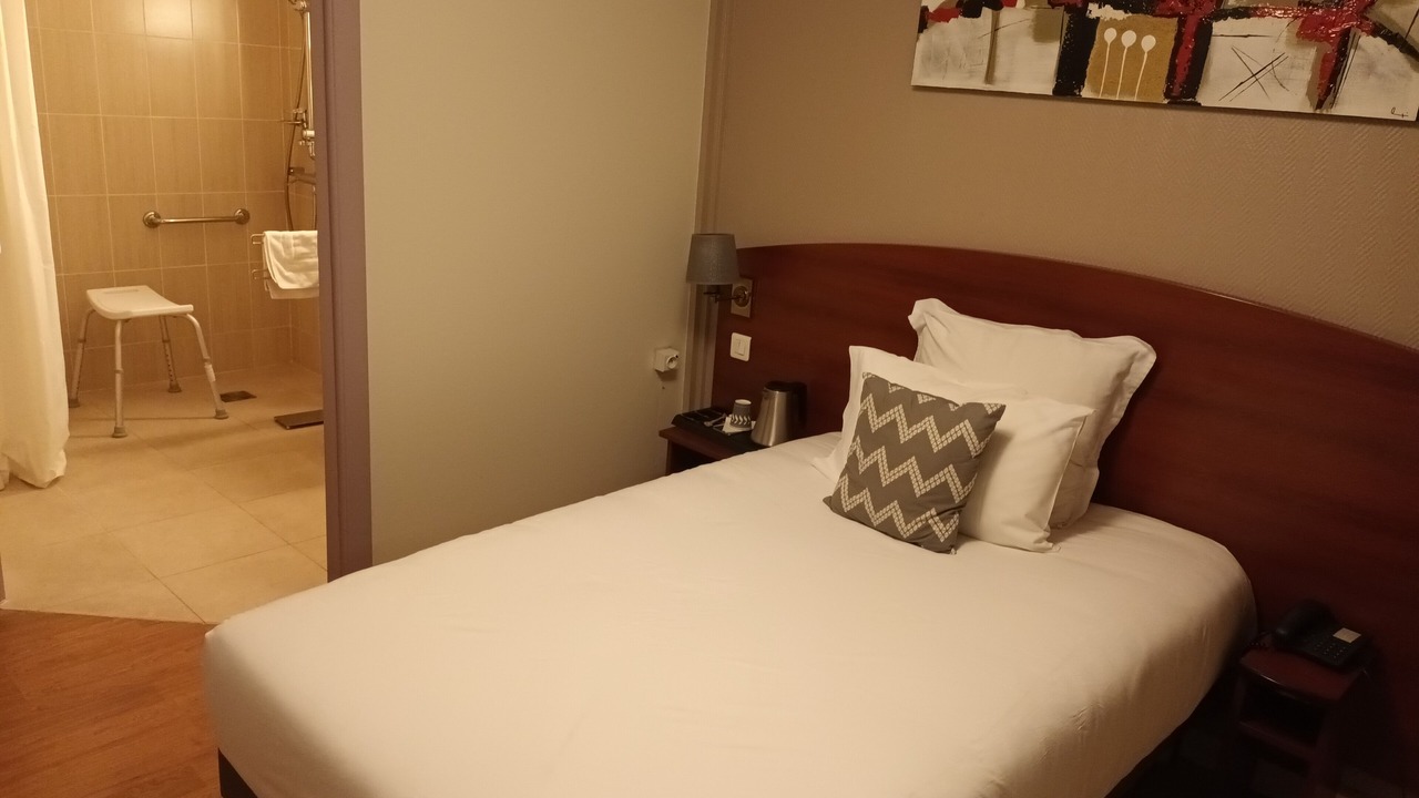 Photo of Bedroom in Cachan