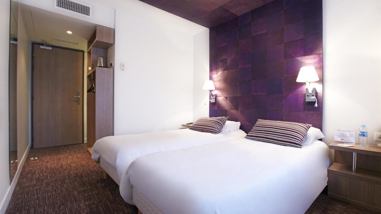 Photo of Bedroom in Bourg-les-Valence