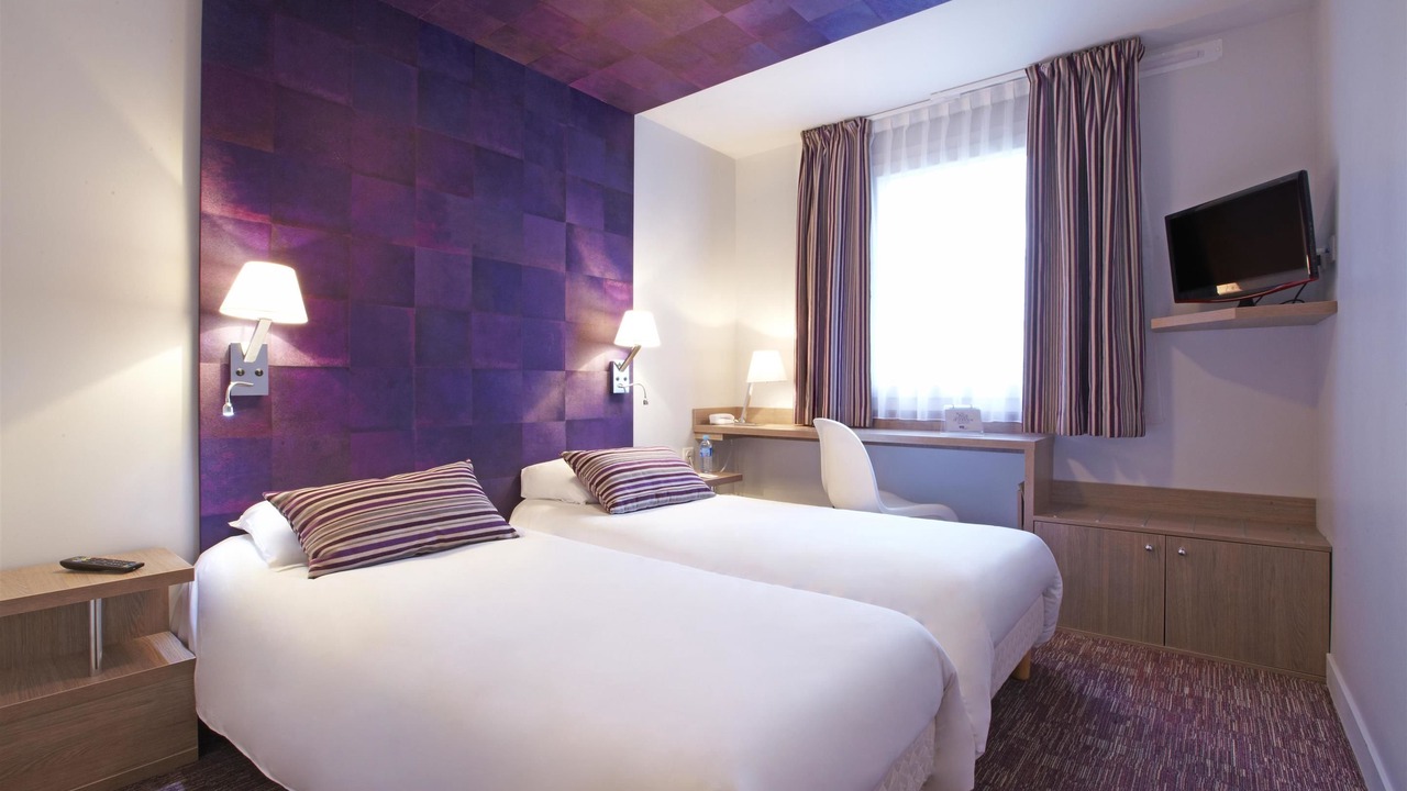 Photo of Bedroom in Bourg-les-Valence