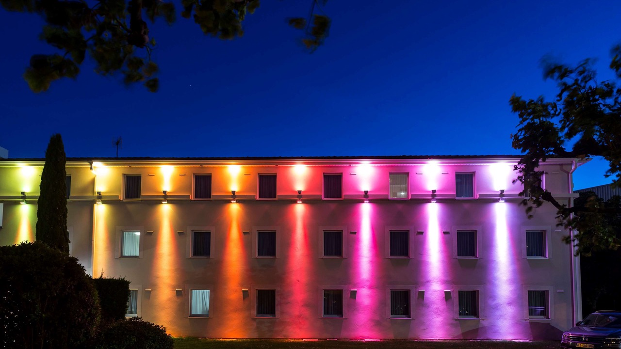 Photo of Buildings in Bourg-les-Valence