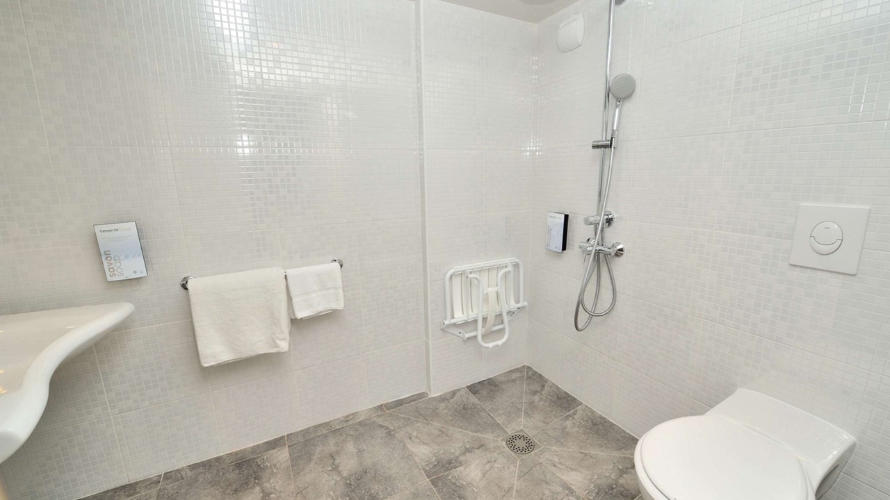 Photo of Bathroom in Valence