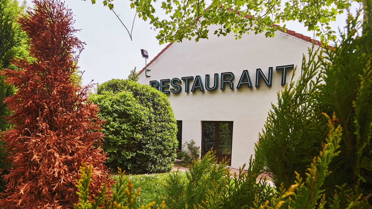 Photo of Others in Vert-Saint-Denis