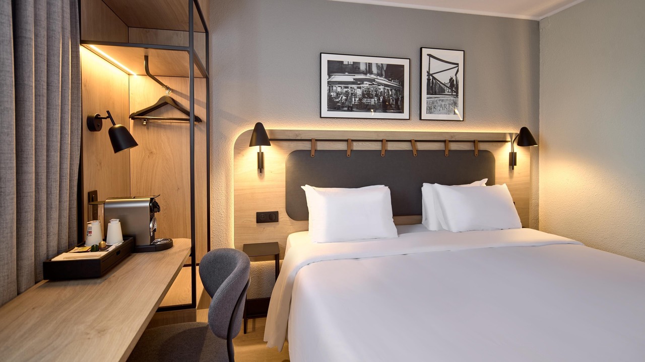 Photo of Bedroom in Villejuif