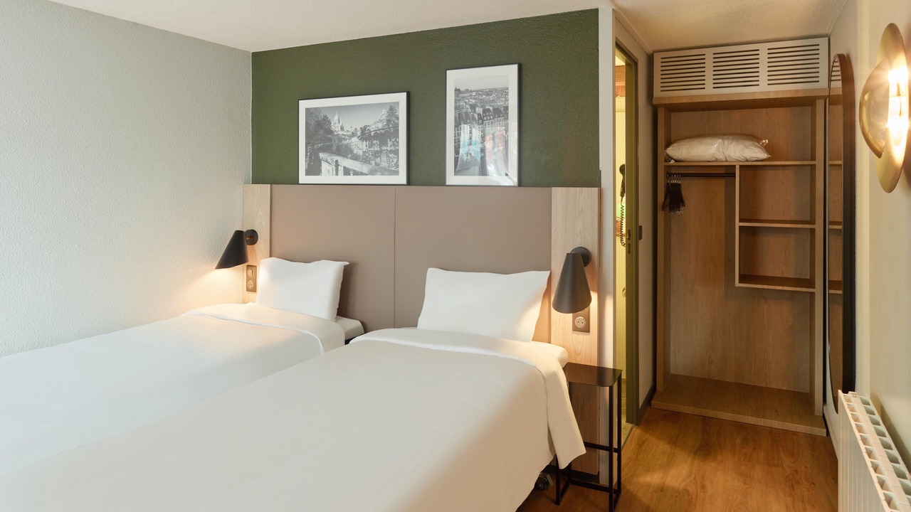 Photo of Bedroom in Chelles