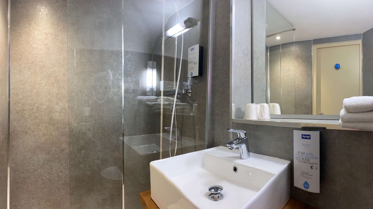 Photo of Bathroom in Beaune