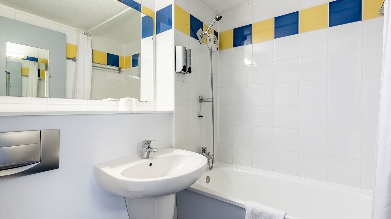 Photo of Others in Saint-Laurent-des-Vignes