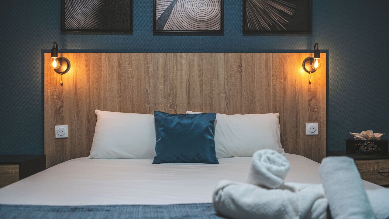 Photo of Bedroom in Saint-Laurent-des-Vignes