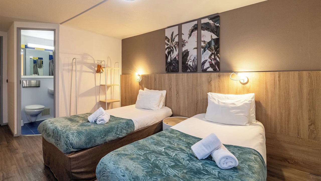 Photo of Bedroom in Saint-Laurent-des-Vignes