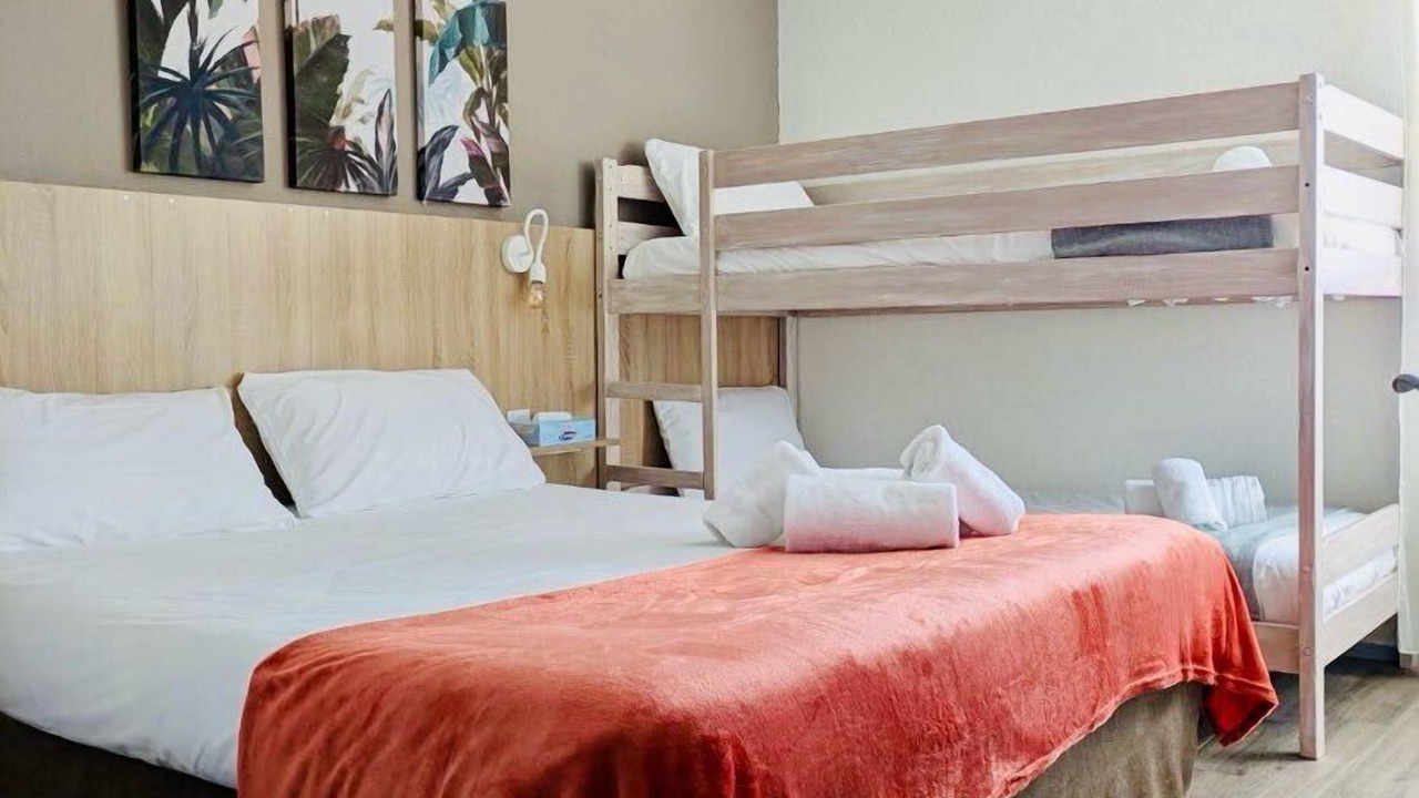 Photo of Bedroom in Saint-Laurent-des-Vignes