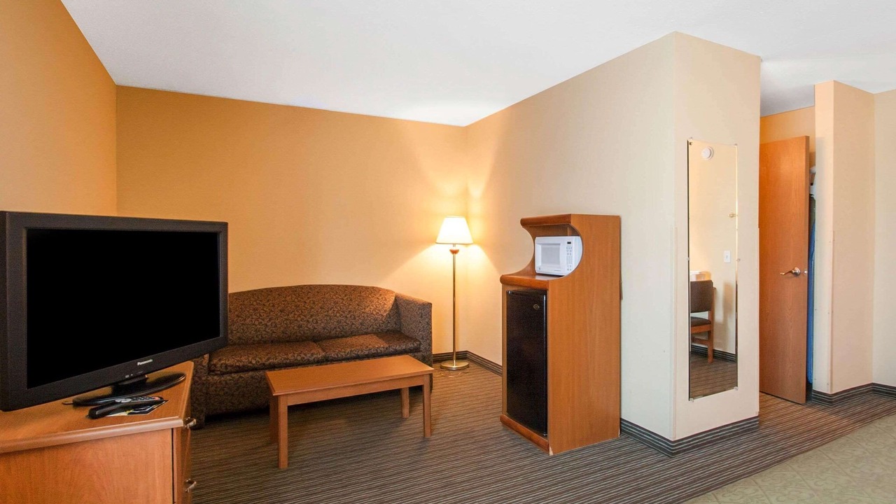 Photo of Others in Joplin