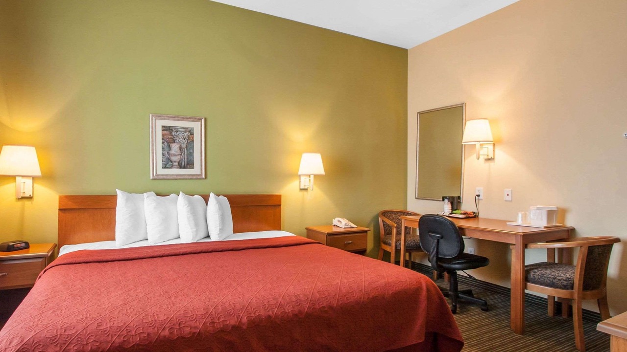 Photo of Bedroom in Joplin