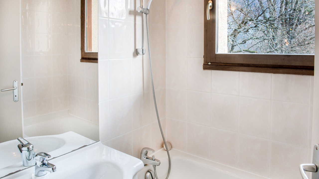 Photo of Bathroom in Aspin-en-Lavedan