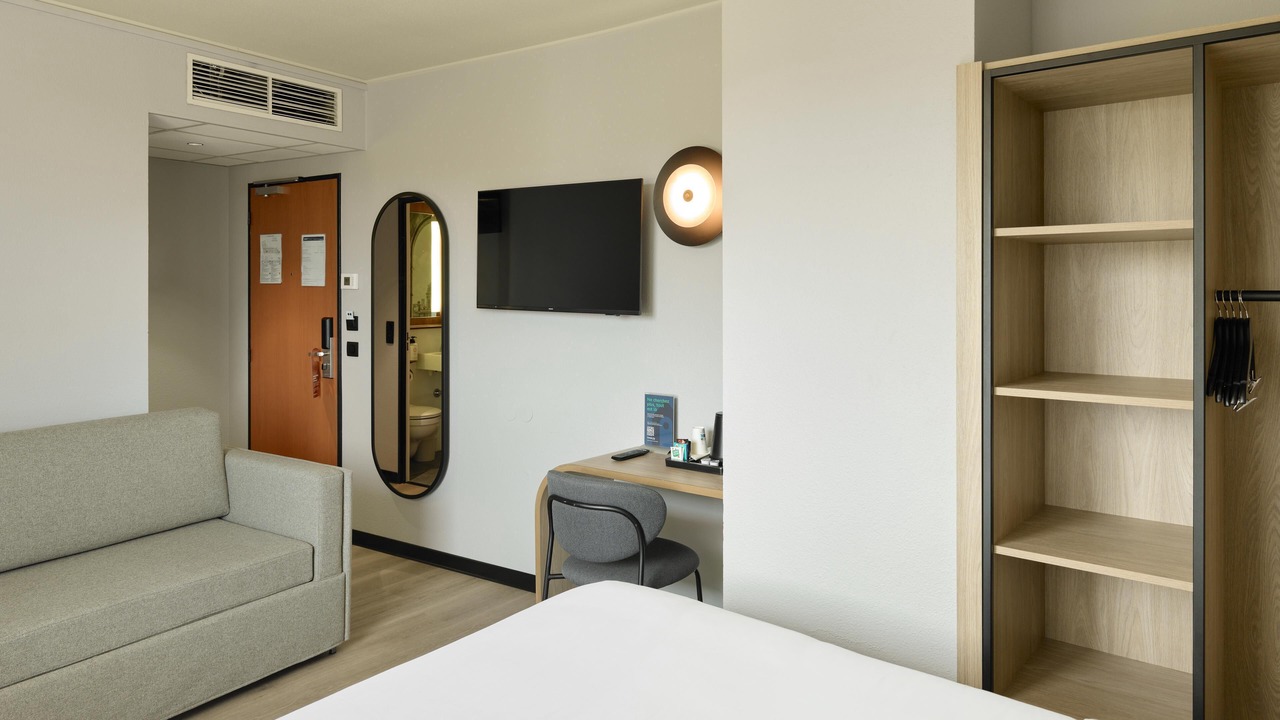Photo of Bedroom in Bussy-Saint-Georges