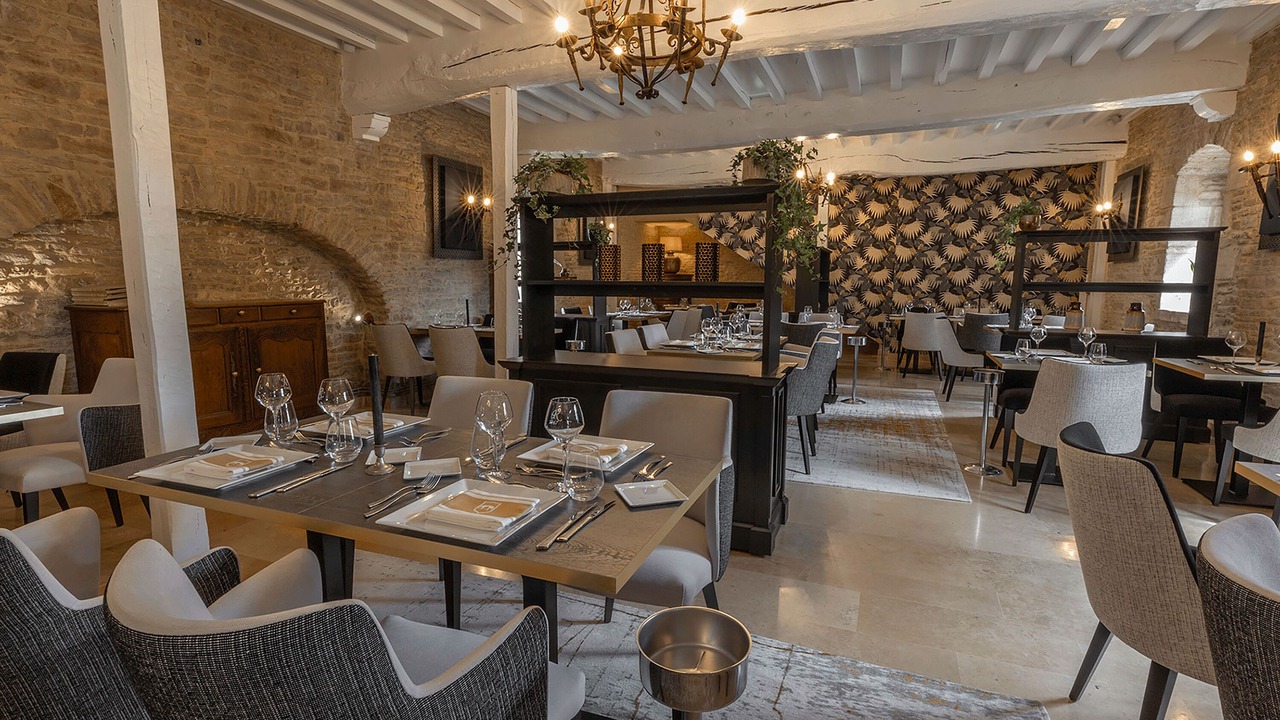 Photo of Others in Crepon