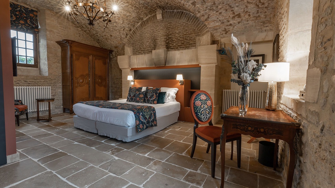 Photo of Bedroom in Crepon