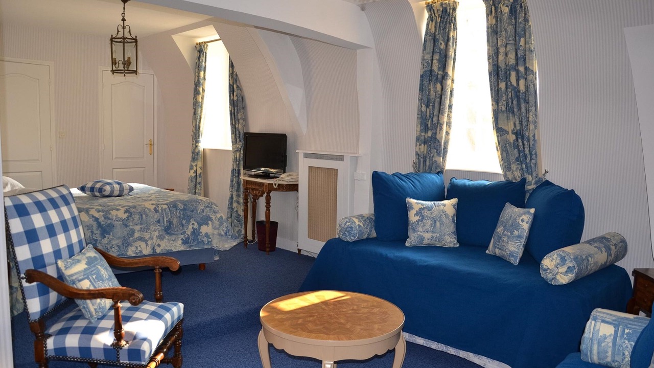 Photo of Bedroom in Charge