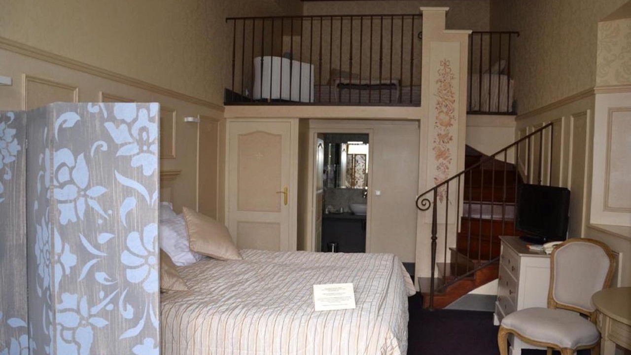 Photo of Bedroom in Charge