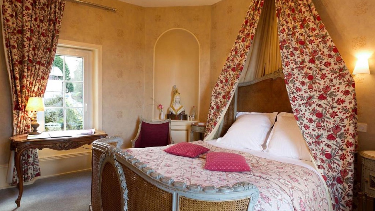 Photo of Bedroom in Charge