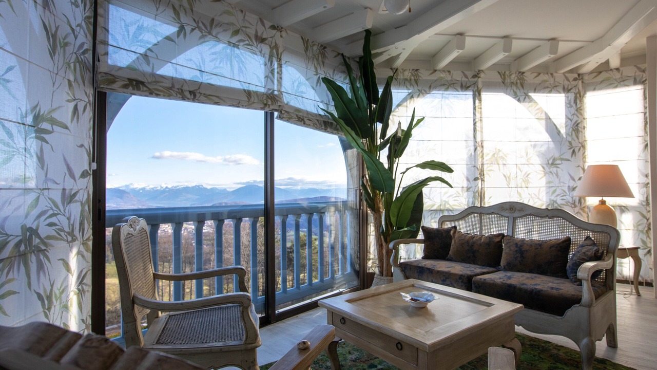 Photo of Patio Balcony in Cruseilles