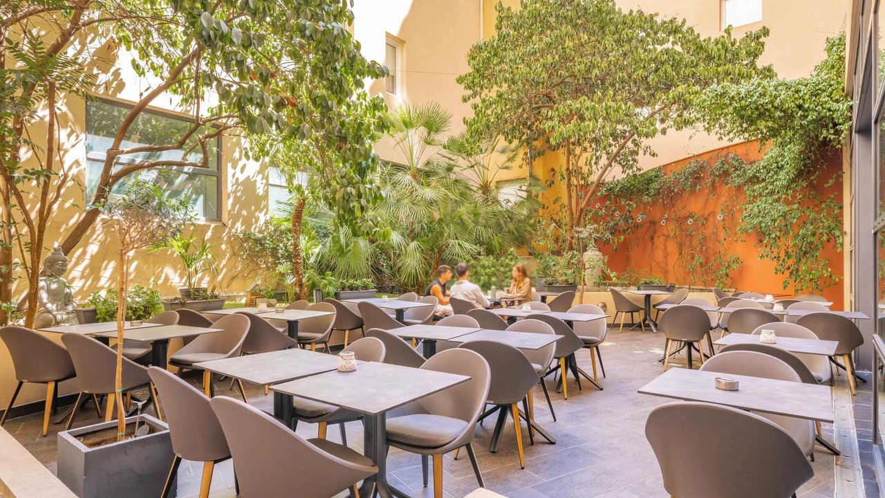 Photo of Outdoor in Carnot