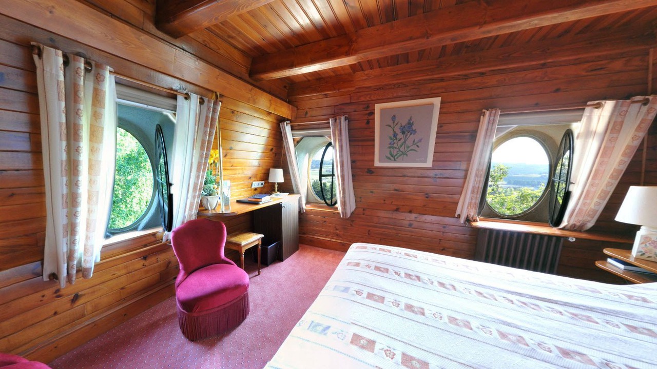 Photo of Bedroom in Saint-Alban-sur-Limagnole
