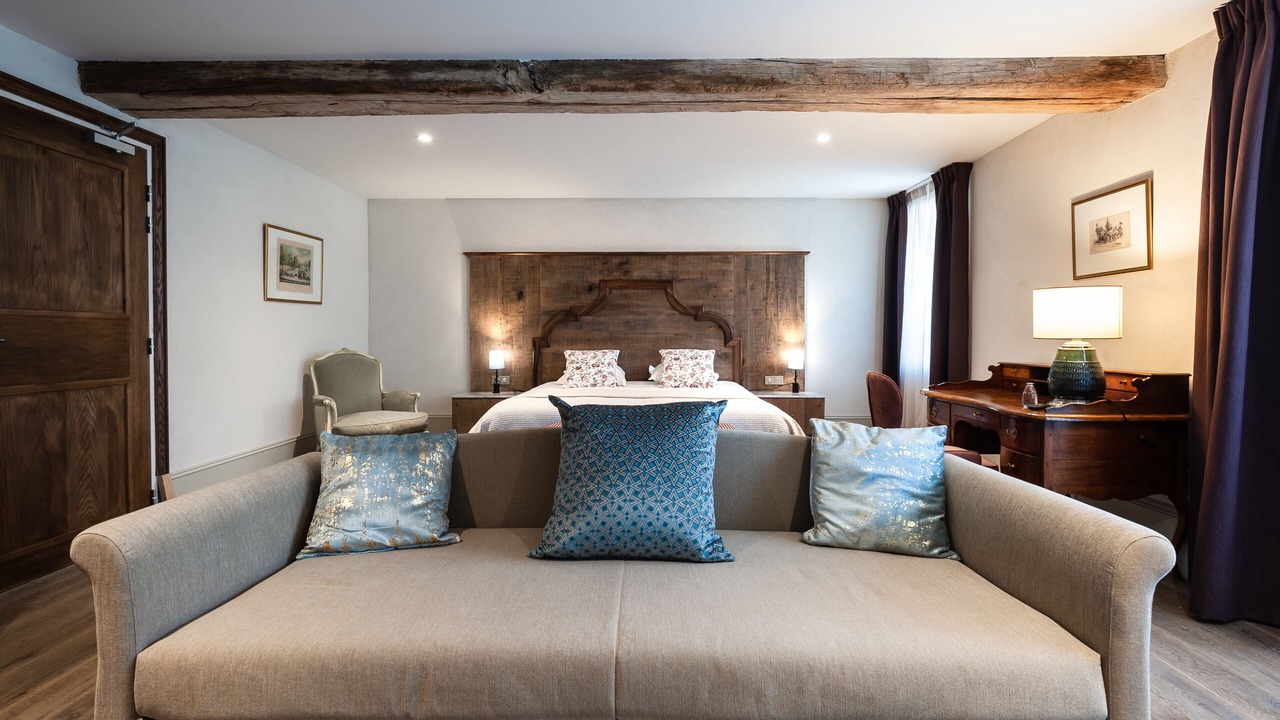 Photo of Bedroom in Saulon-la-Rue