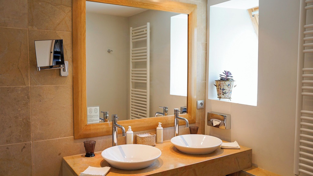 Photo of Bathroom in Sainte-Sabine