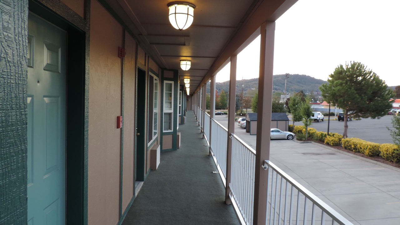 Photo of Others in Grants Pass