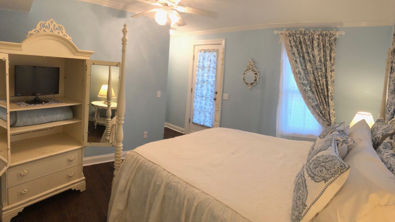 Photo of Bedroom in Ocean Grove