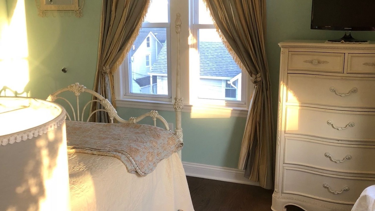 Photo of Bedroom in Ocean Grove