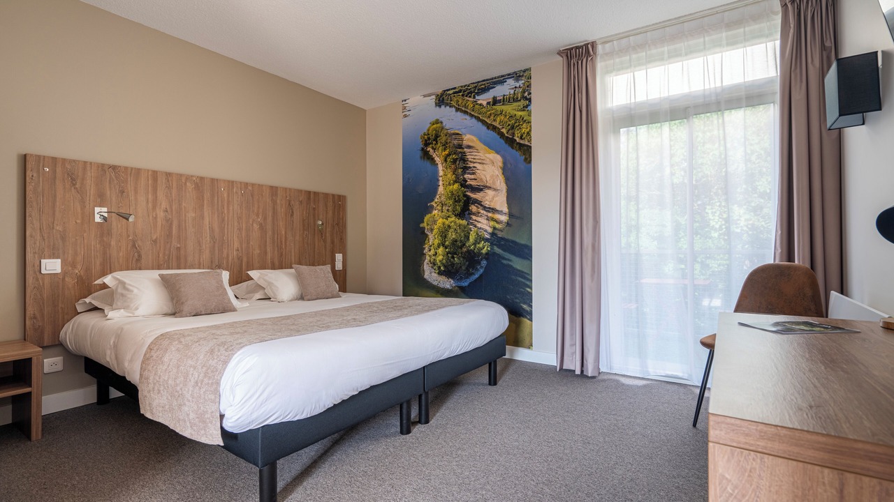 Photo of Bedroom in La Pommeraye