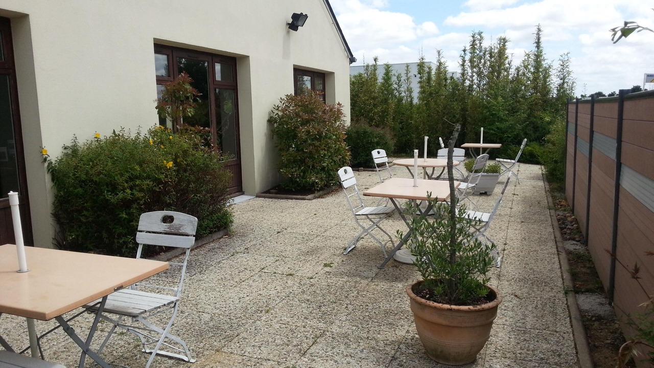 Photo of Others in Vion